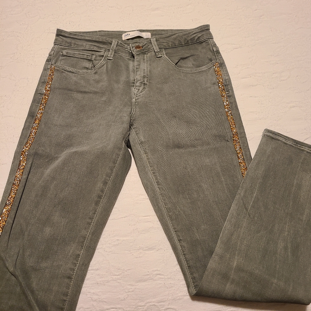 Zara embellished green ankle jeans size 8